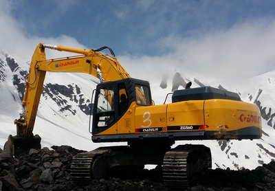 Excavadora sobre Orugas ZG360